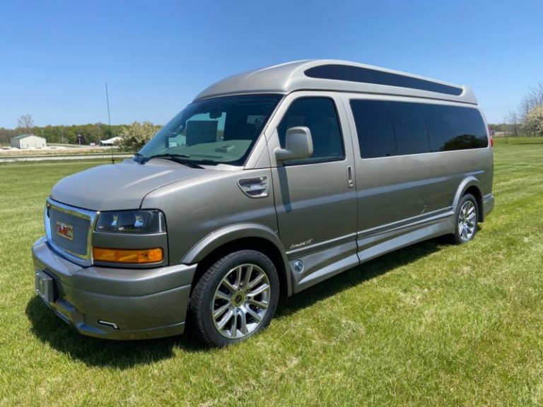 Chevy/GMC Silver Burch Metallic - Explorer Van